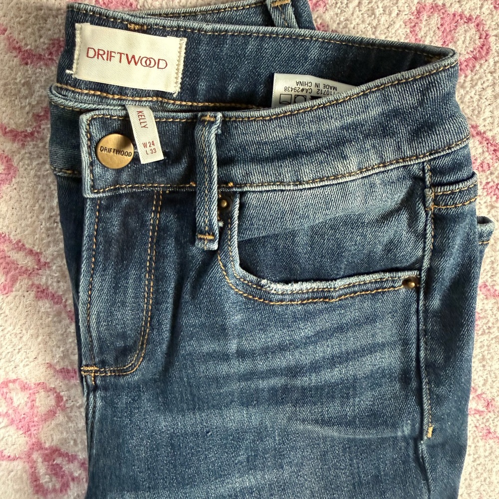 Driftwood Women's Classic Blue Skinny Jeans